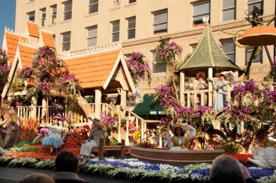 NAR Float in Rose Parade on Jan 1, 2009 What a pretty float!